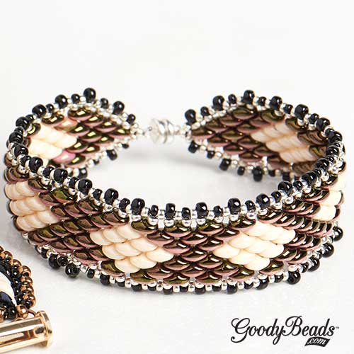 Color Shifting Bracelet with SuperDuo Duets