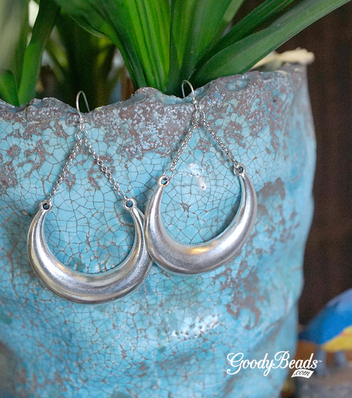 GoodyBeads Blog | DIY Heidi's Large Crescent Earrings FREE Tutorial